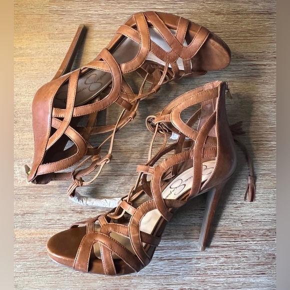 Jessica Simpson “Racine” Leather High Heels NWOT Sz 9 - Picture 5 of 7